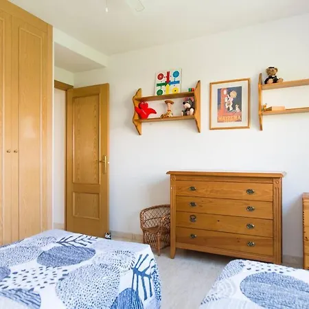 Apartment Happy Home! 2 Pools - Walk To Town &