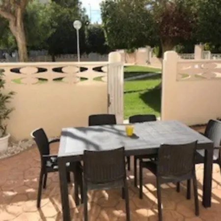 Happy Home! 2 Pools - Walk To Town & Apartment *