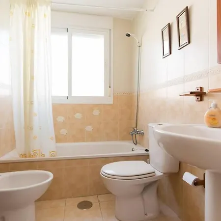 Happy Home! 2 Pools - Walk To Town & Apartment *