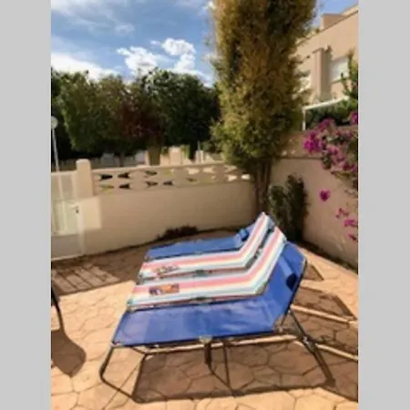Apartment Happy Home! 2 Pools - Walk To Town &